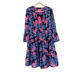 NWT Lilly Pulitzer Sz 12 print: Low Tide Navy‎ it's Ofishell 
3/4 sleeve Gabriel